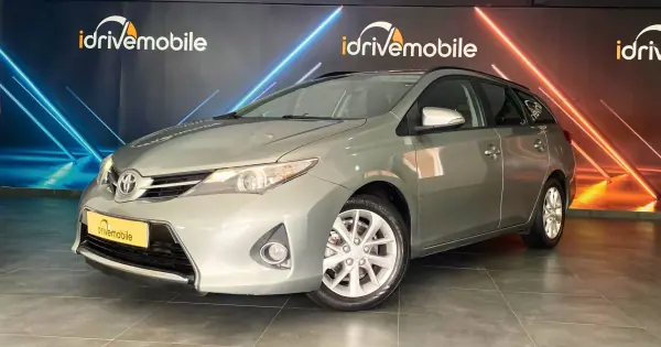 Toyota Auris Touring Sports 2015 1.4 D-4D Active+AC
