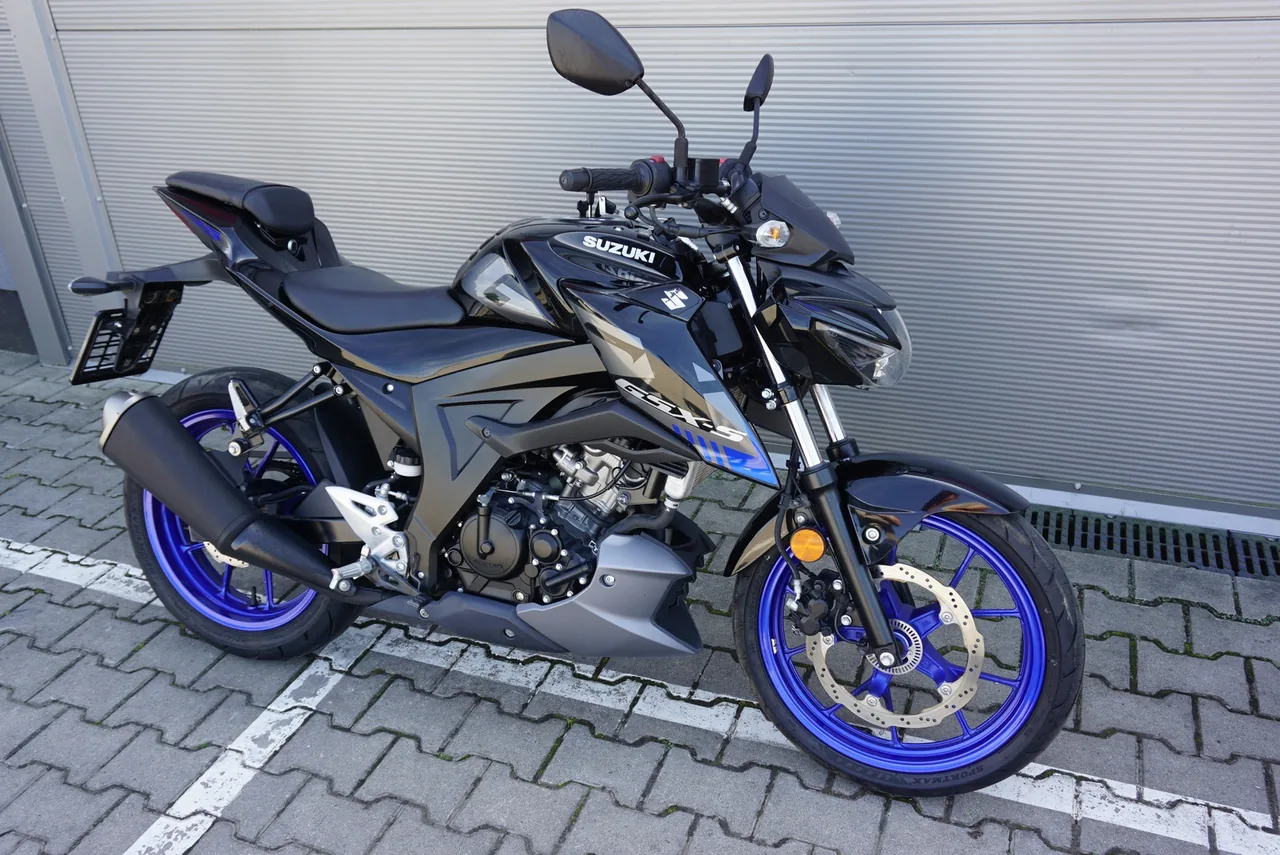 Suzuki GSX-S 125 GSXS