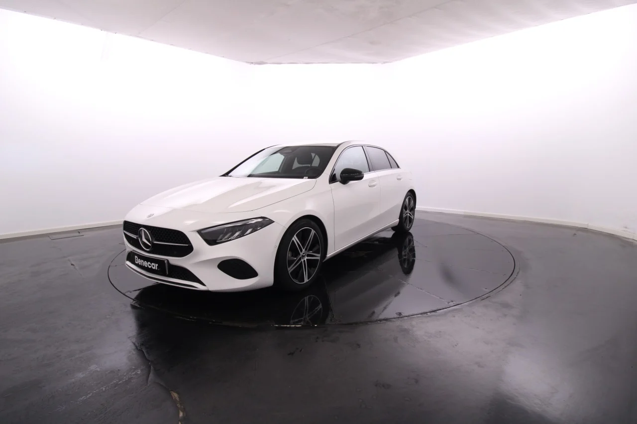 Mercedes-Benz Classe A - 180 d Progressive Advanced / Pack Night / Vidros Escurecidos