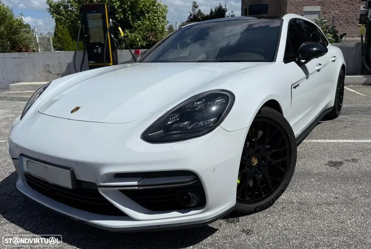 Porsche Panamera Turbo S E-Hybrid Executive