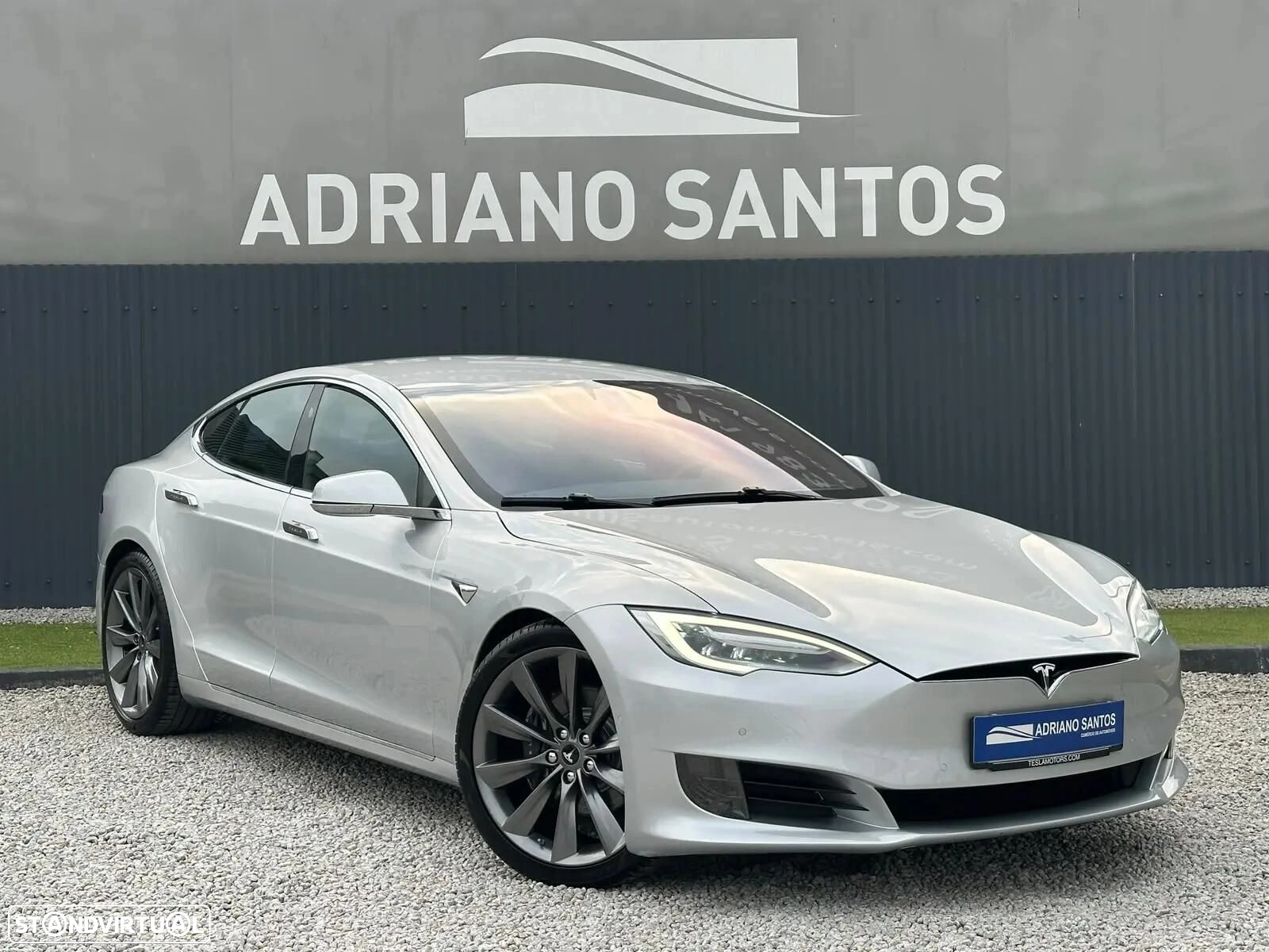 Tesla Model S Performance