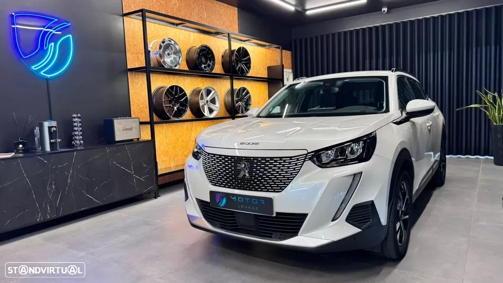 Peugeot e-2008 50 kWh Allure Pack