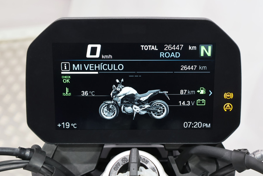 BMW F 900 R