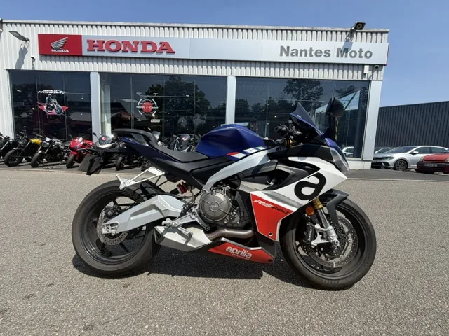 Village motos