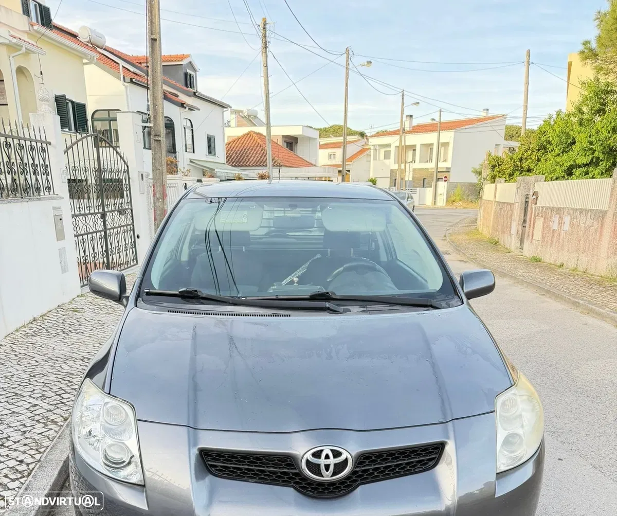 Toyota Auris 1.4 D-4D Sol