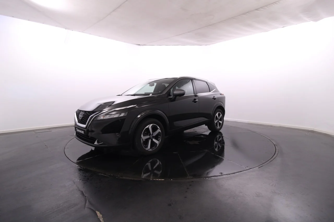 Nissan Qashqai 1.3 MHEV DIG-T N-Connecta 140cv LED / Two Tone / Teto Panorâmico