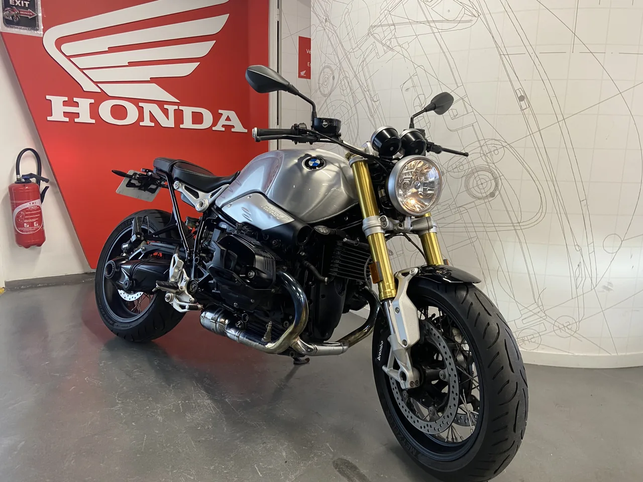 BMW - BMW R Nine T 1200 - TRES BON ETAT