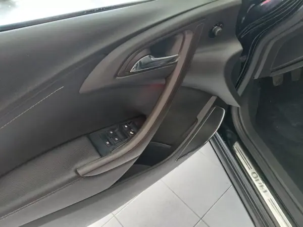 Opel Astra 2010 1.7 CDTI Edition