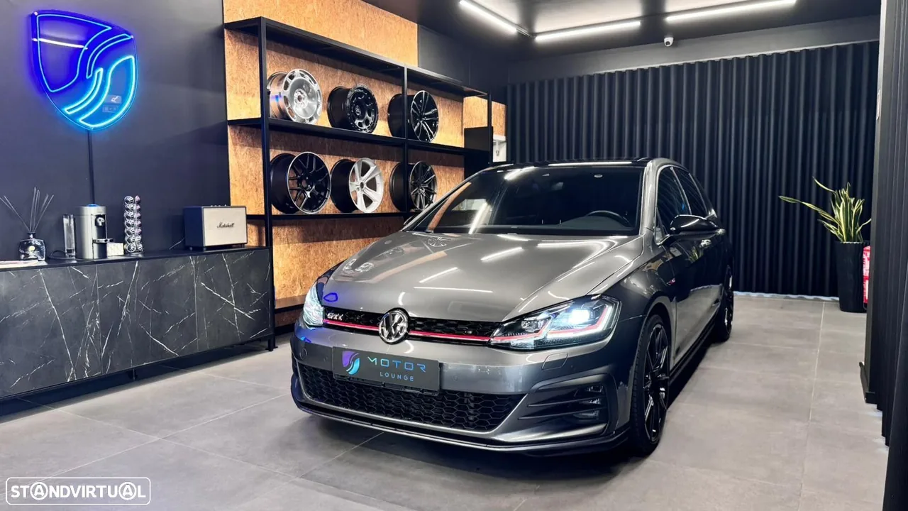 VW Golf 2.0 TSI GTI DSG Performance
