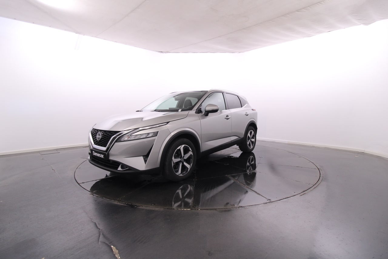 Nissan Qashqai 1.3 MHEV DIG-T N-Connecta 160cv Cx. Aut. / Teto Panorâmico / LED
