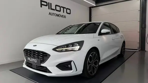 Ford Focus 2020 1.0 EcoBoost S&S ST-LINE STYLE