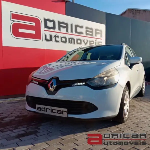 Renault Clio Sport Tourer 2015 1.5 dCi Confort