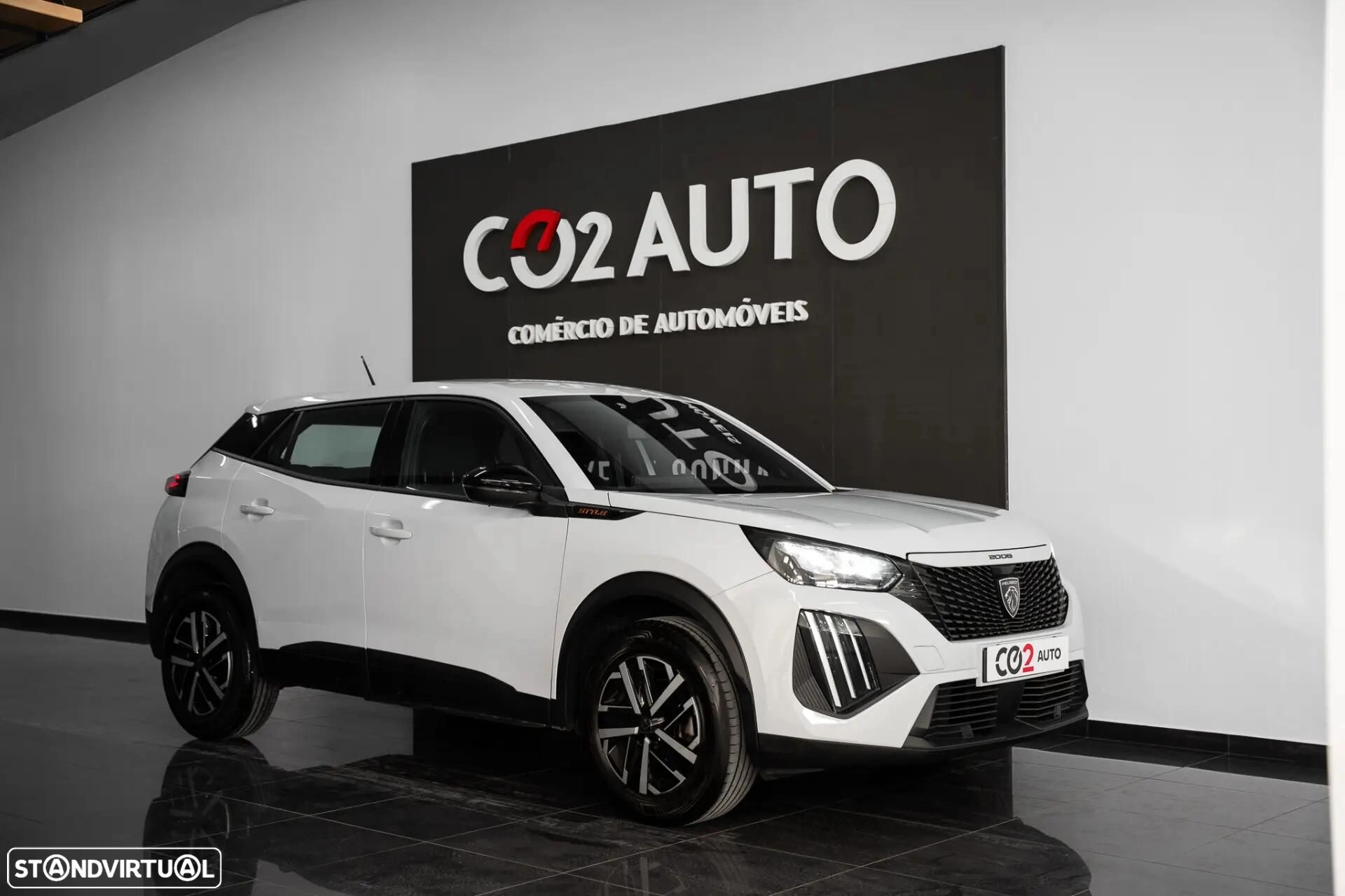 Peugeot 2008 1.2 PureTech Style