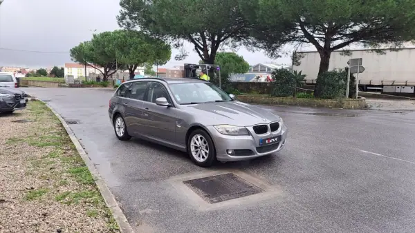BMW 320 2010 d LifeStyle Auto