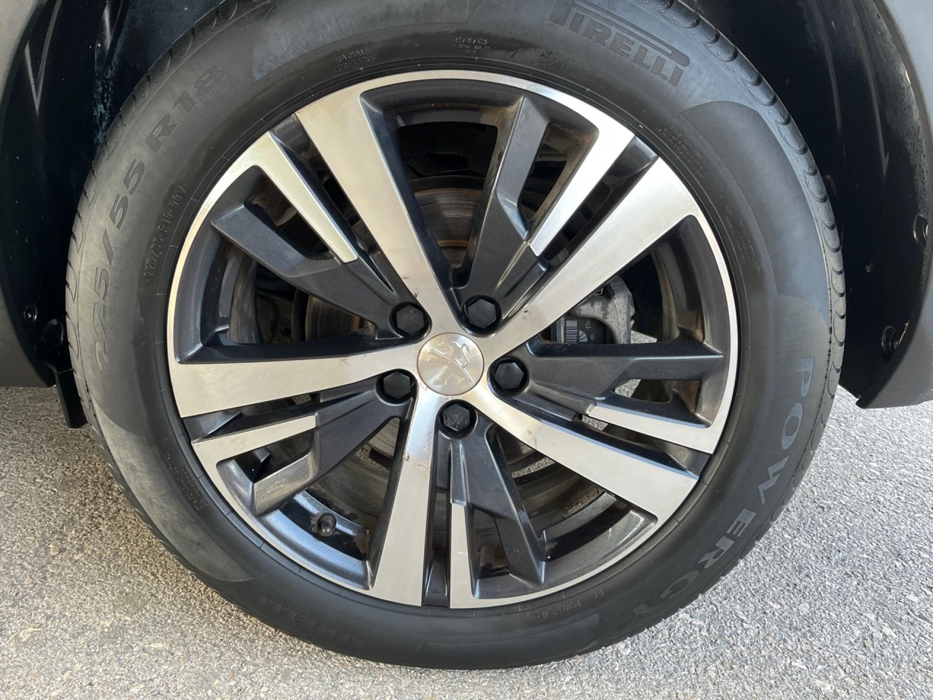 Peugeot 5008 Allure 1.2L PureTech 96kW (130CV) S&S