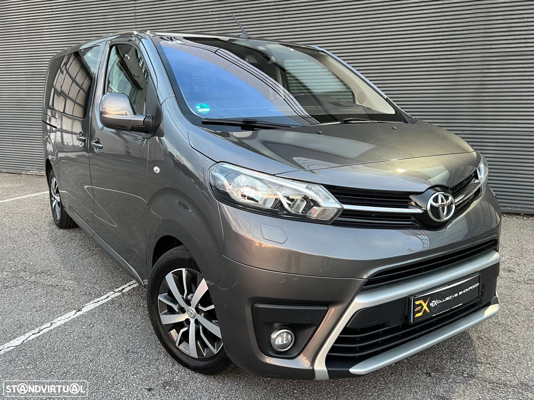 Toyota Proace 2,0-l-D-4D L1 (8L) Auto Verso Club