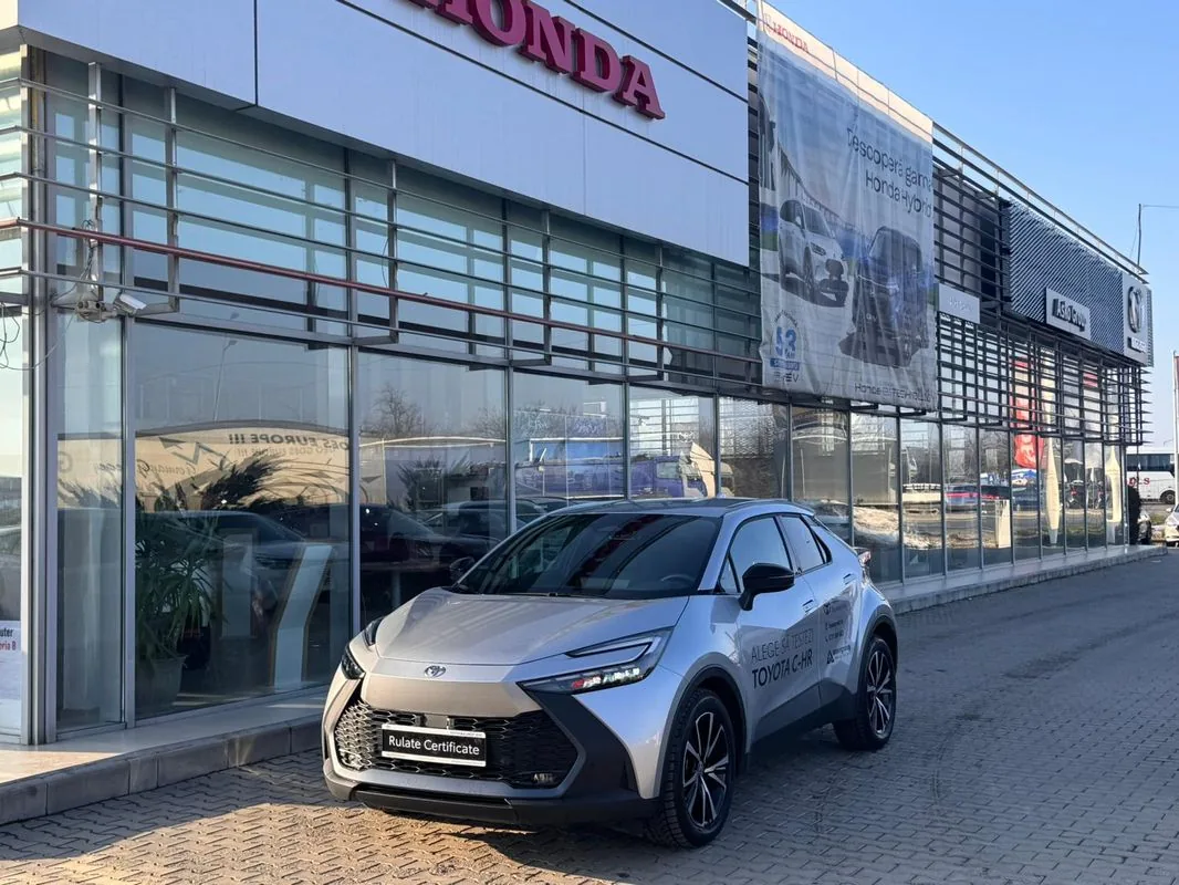 Toyota C-HR 1.8 Hybrid 140 CP DYNAMIC -CVT-2025