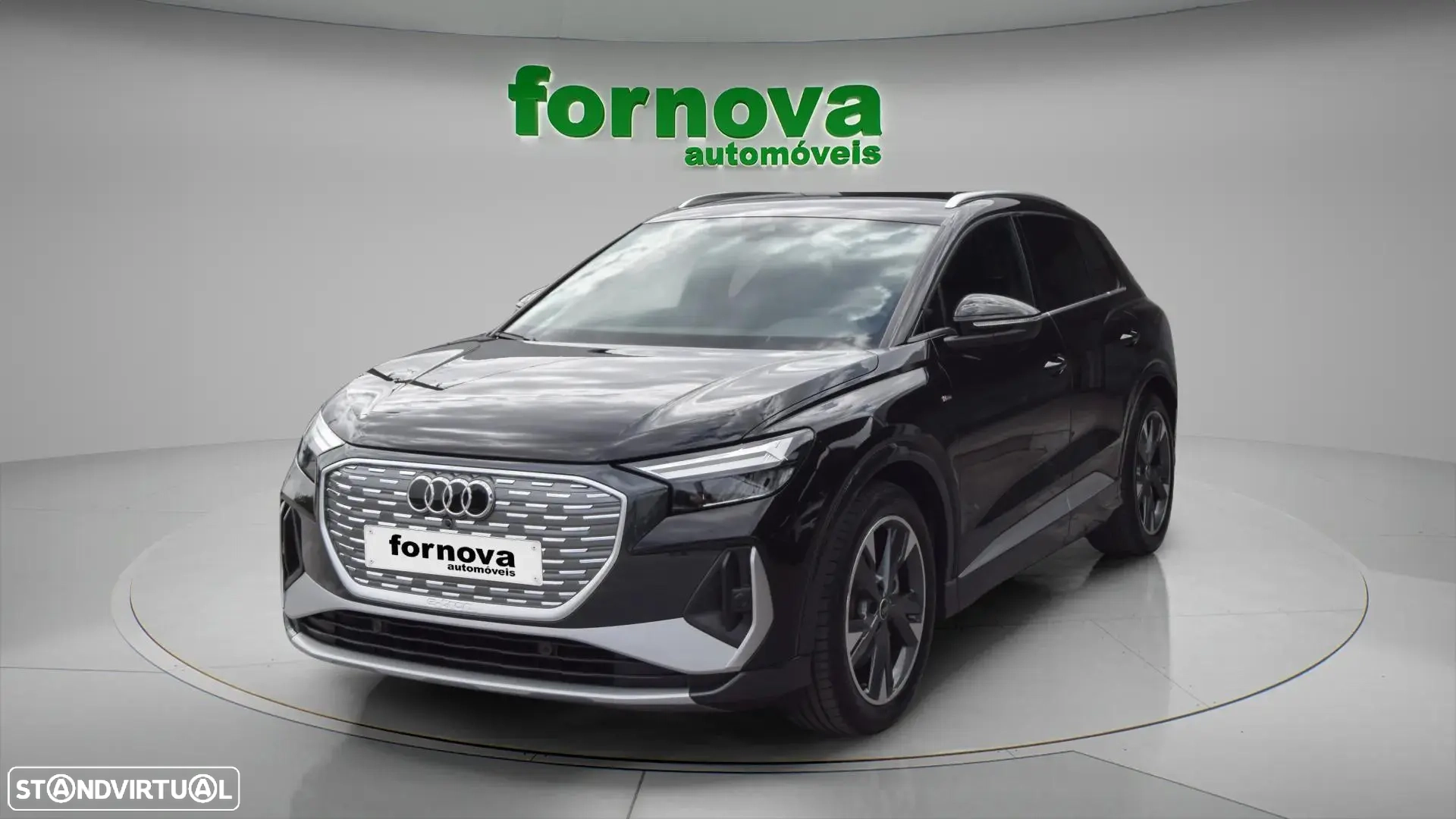 Audi Q4 e-tron 45 82 kWh SE Business Plus