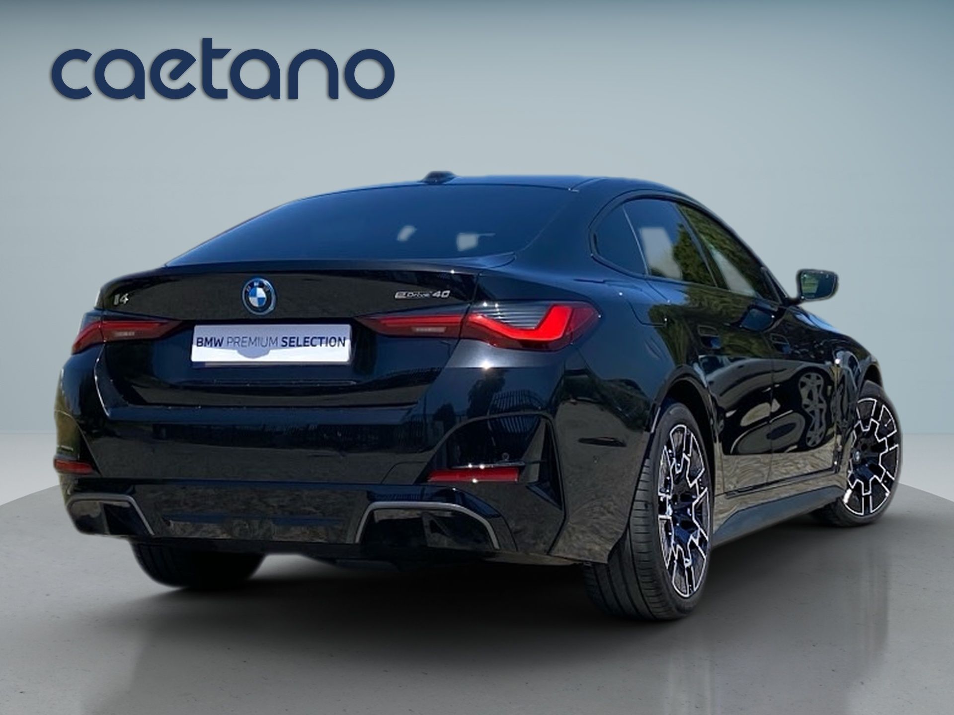 BMW i4