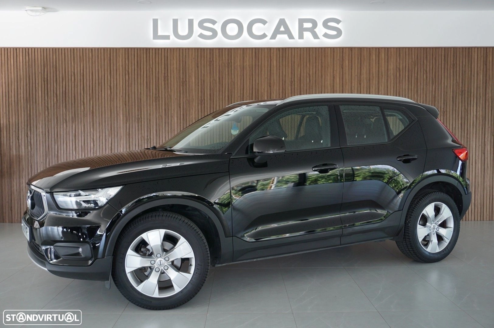 Volvo XC 40 T2 Momentum Pro