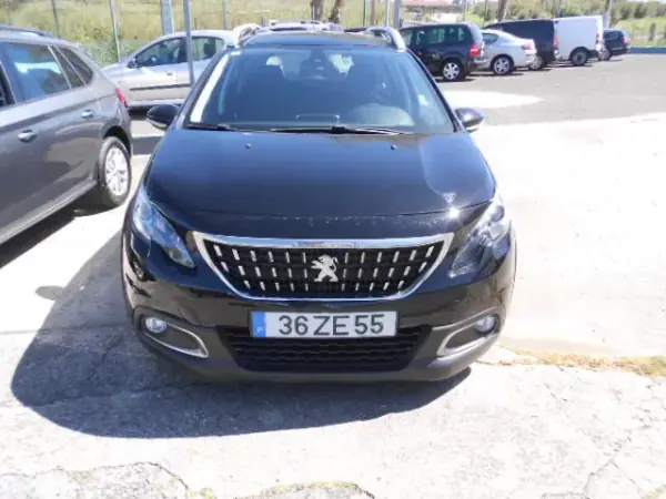 Peugeot 2008 2019 SIGNATURE 1.5 Bluehdi