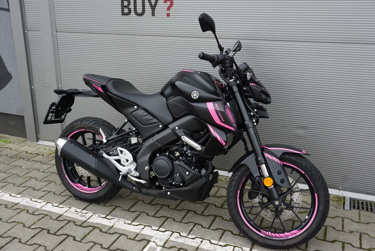 Yamaha MT 125 PINK