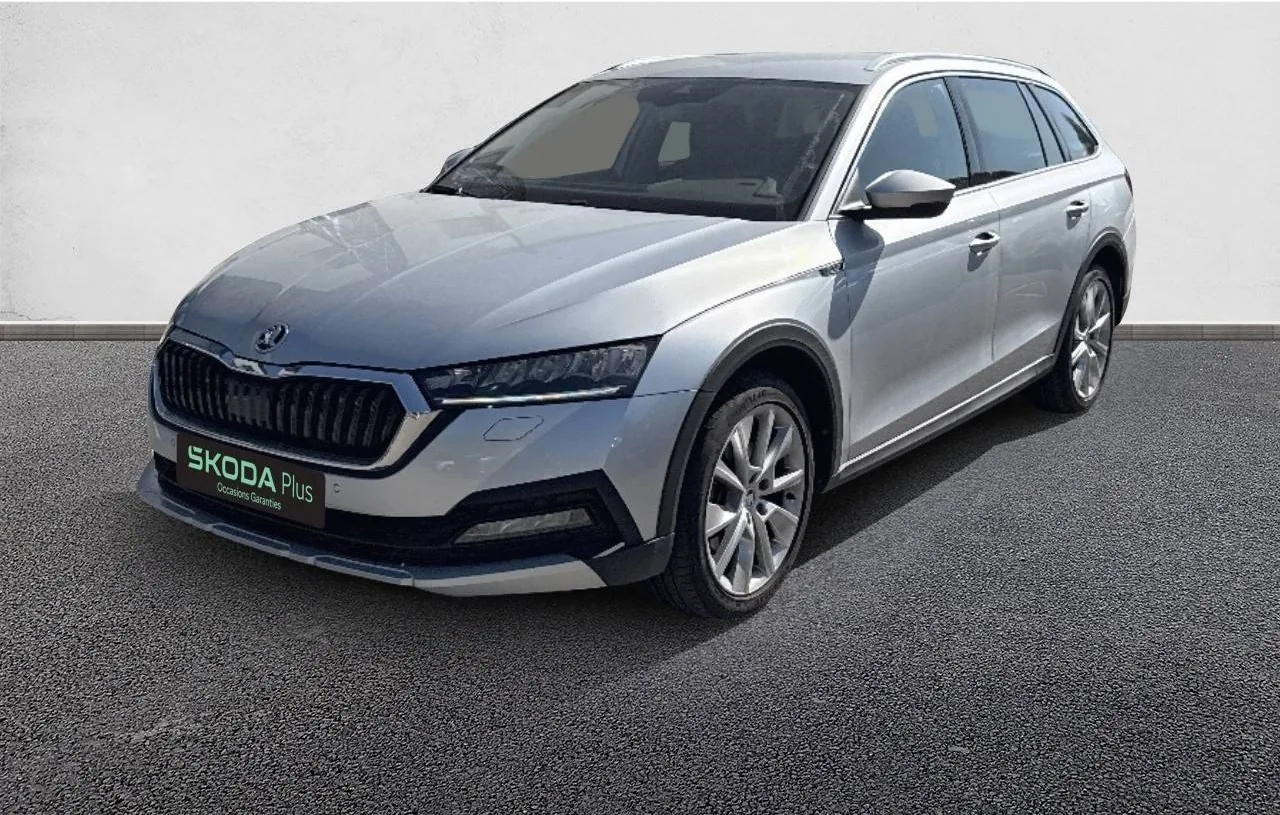 SKODA OCTAVIA Combi 2.0 TDI 200 ch DSG7 4x4 Scout