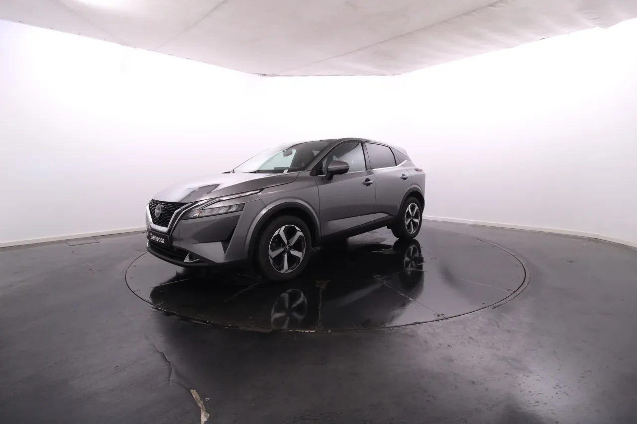 Nissan Qashqai 1.3 MHEV DIG-T N-Connecta 160cv Cx. Aut. / LED
