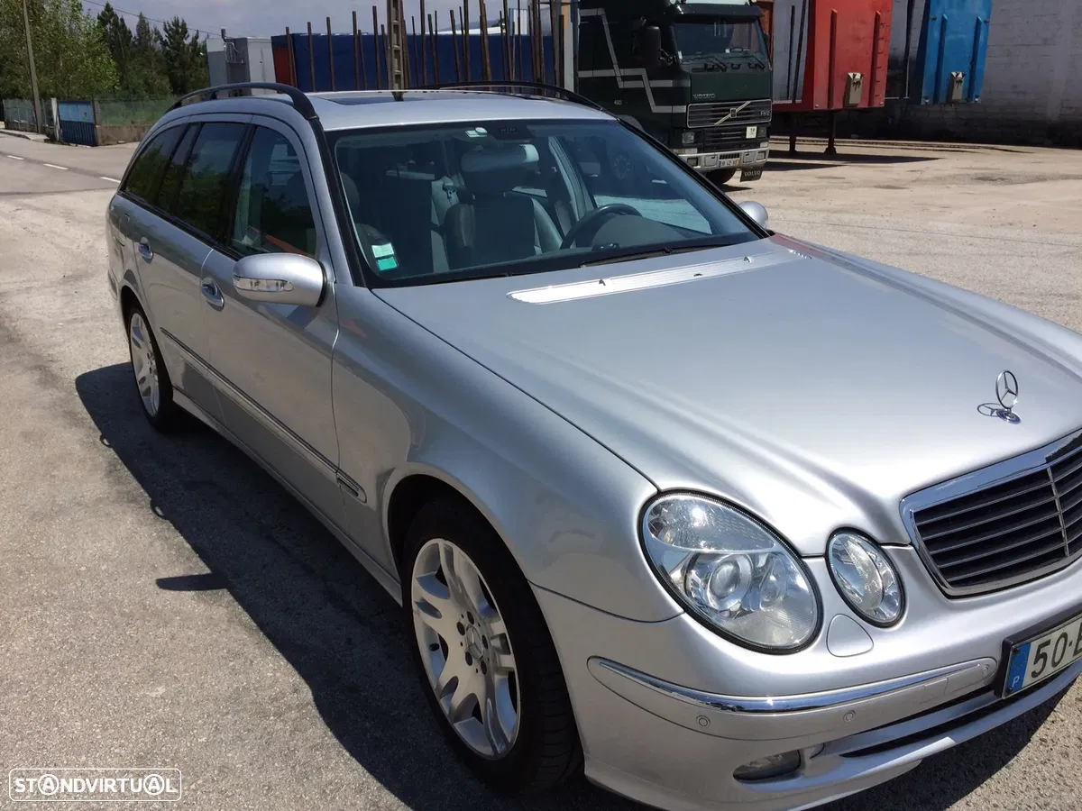 Mercedes-Benz E 320