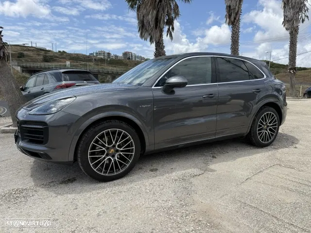 Porsche Cayenne E-Hybrid Tiptronic S