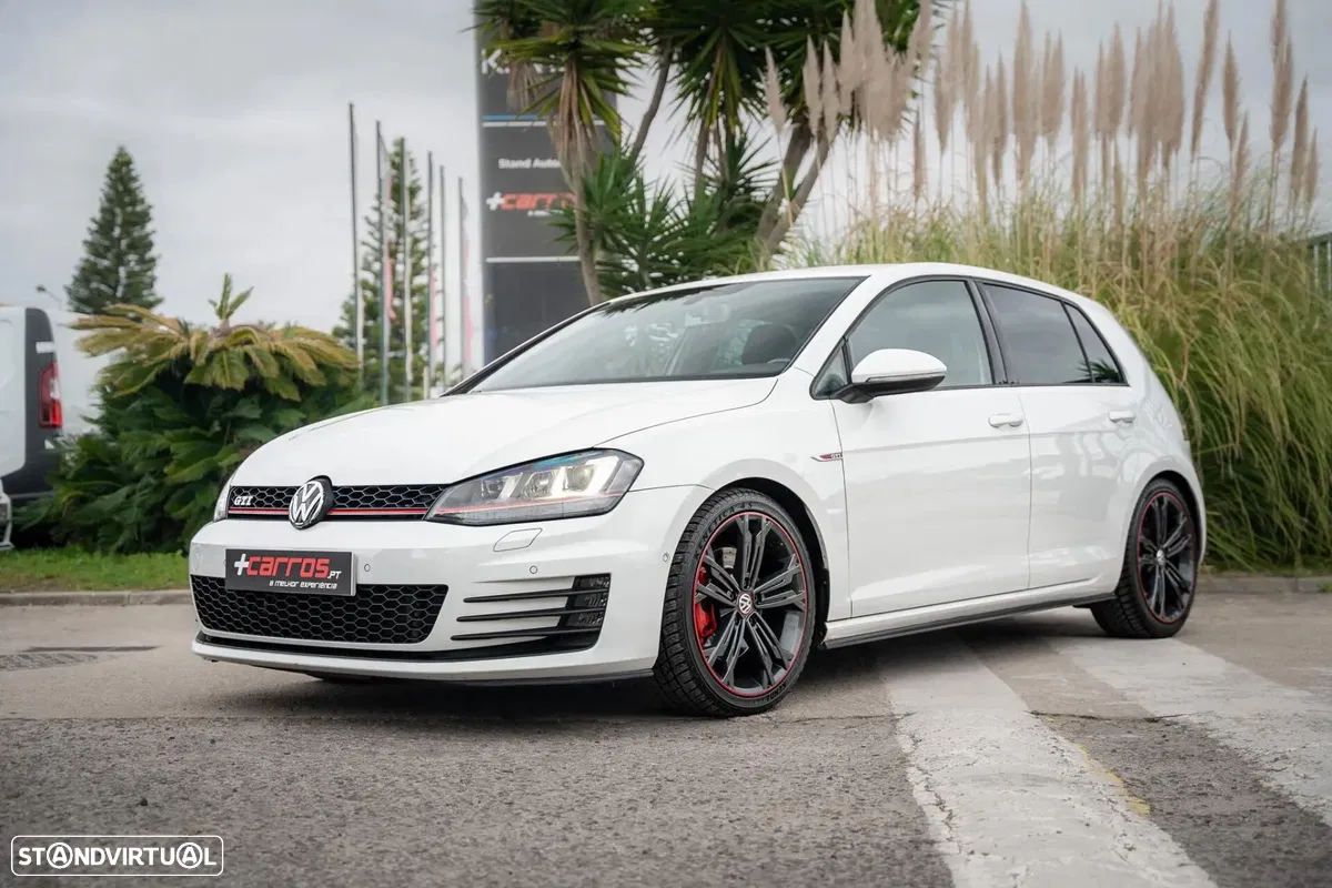 VW Golf 2.0 TSi R20 DSG
