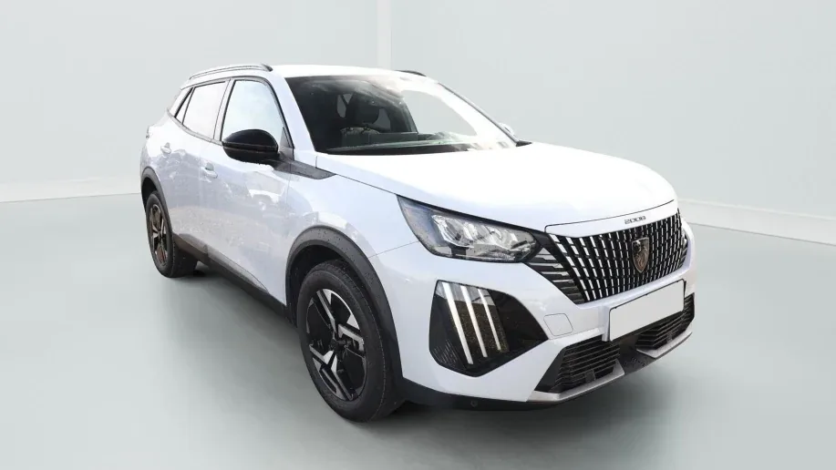 Peugeot 2008 HYBRID 145 ALLURE Zéro km immatriculé