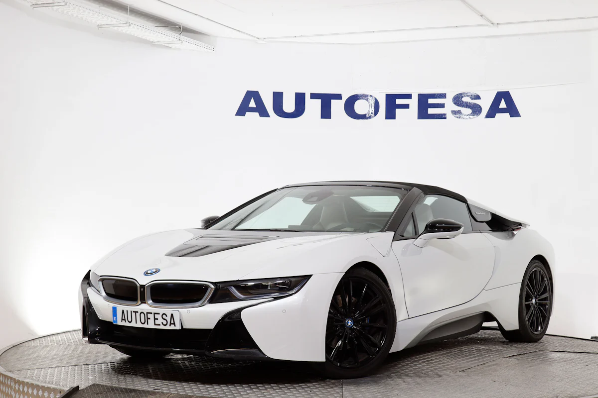 BMW I8 Roadster Híbrido Enchufable 367cv Auto 2P # CUERO, NAVY, FAROS LED