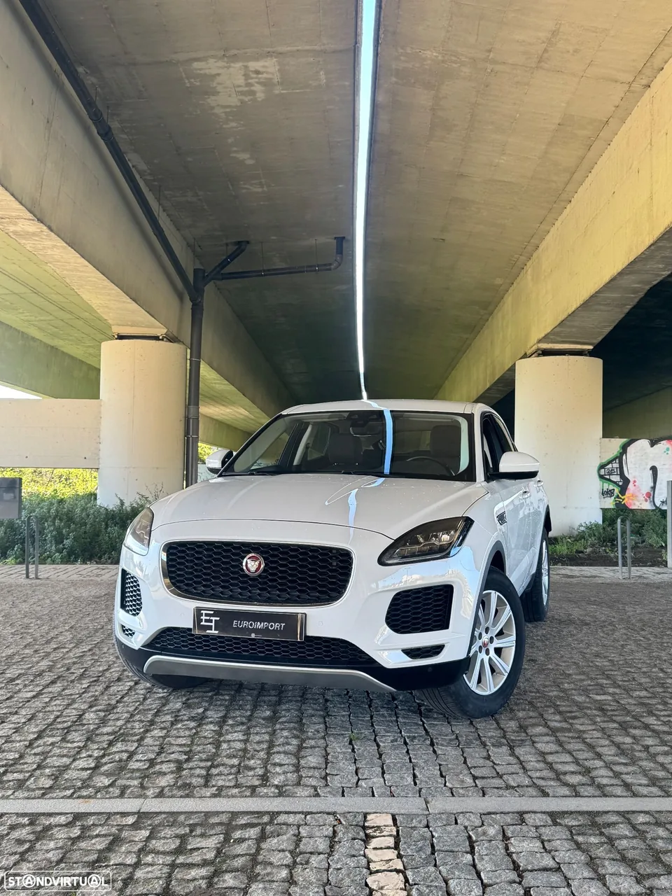 Jaguar E-Pace 2.0 i4D R-Dynamic
