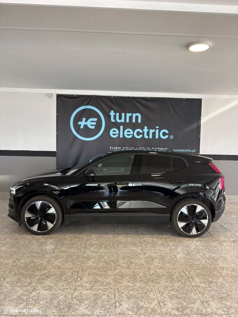 Volvo EX30 Twin Motor Performance AWD Black Edition Ultra