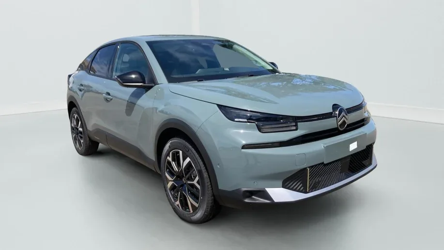 Citroën C4 Hybride 145 e-DCS6 Max Zéro km immatriculé