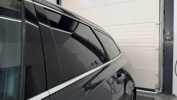 Volvo V90 2018 2.0 D4 R-Design