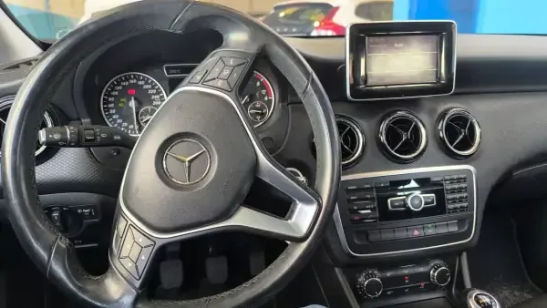 Mercedes-Benz A 180 2013 CDi BlueEfficiency