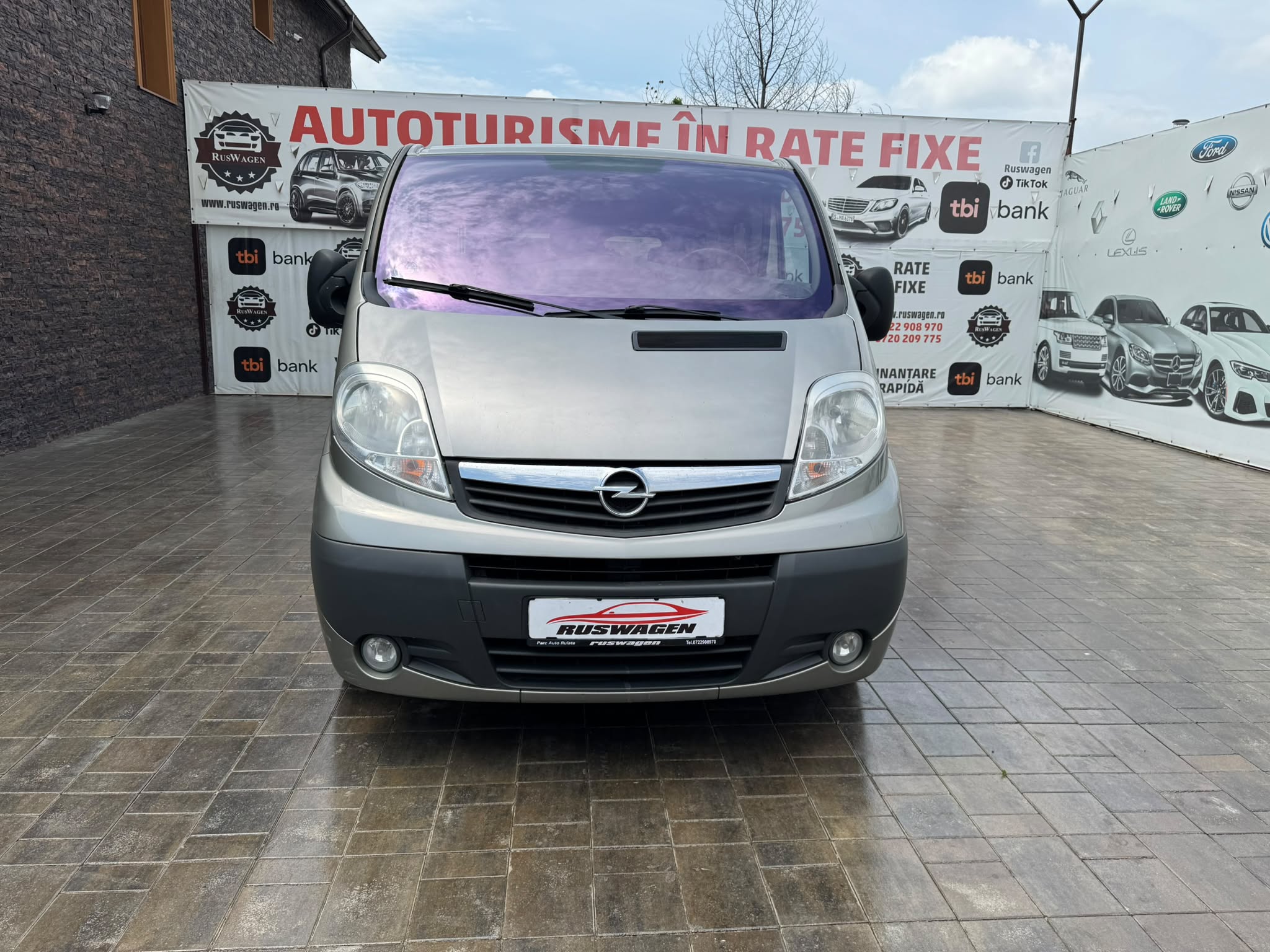 Opel VIVARO 2013 2.0 DIESEL EURO 5
