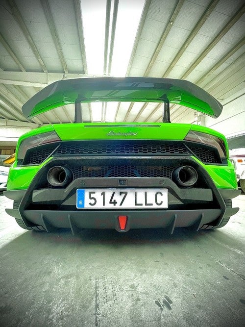 LAMBORGHINI Huracán LP 640-4 Performante