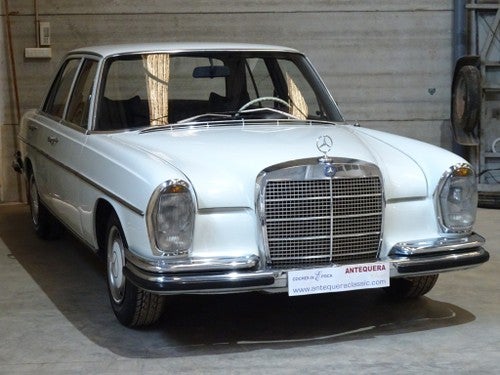 MERCEDES-BENZ 280 S (108)