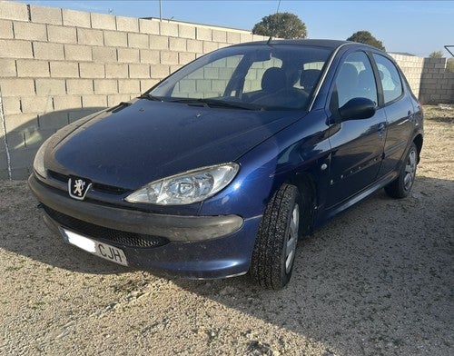 PEUGEOT 206 1.4 X-Line